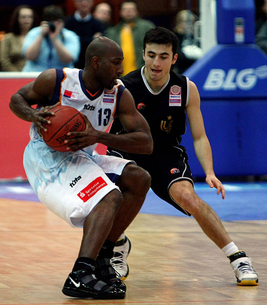 大家纷纷在 大家纷纷在